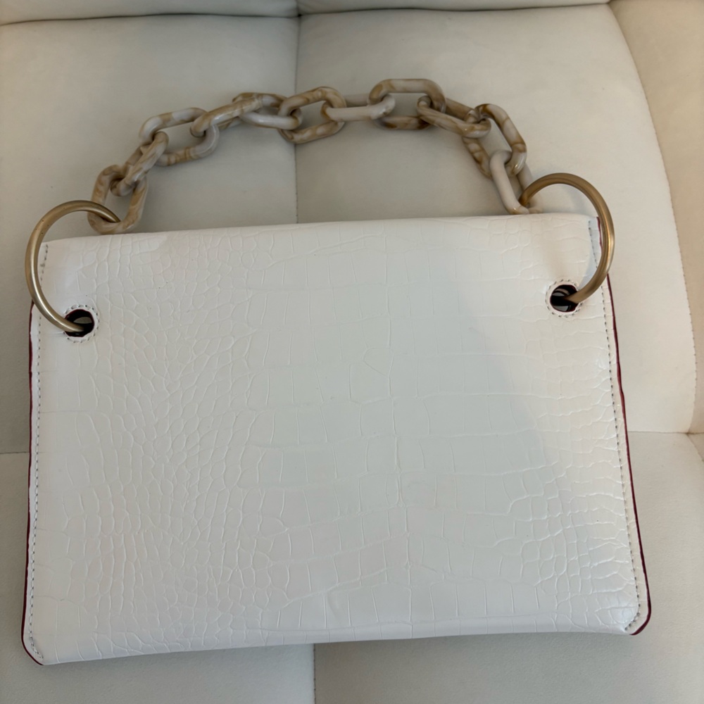 Studio 33 Elegant White Croc-Embossed Women's Bag Clutch Gold Hardware w/ Chain